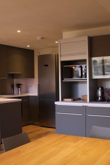 Αναδιαμόρφωση κουζίνας με επένδυση