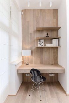 Εργασία στο σπίτι με διακόσμηση