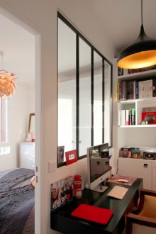 Χώρος εργασίας ενός σπιτιού με διαμέρισμα