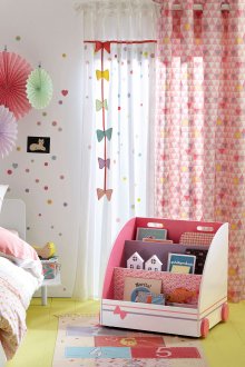 Συνδυασμός κουρτινών στο δωμάτιο των παιδιών