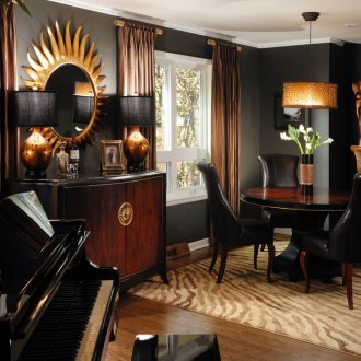 Μαύρο και χρυσό αφρικανικό σαλόνι εσωτερικό