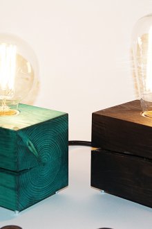 Φανταχτερά φώτα με βαμμένο ξύλο