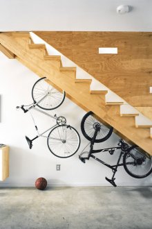 Σκυρόδεμα στο διάδρομο του σπιτιού