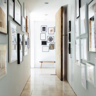 Παρκέ δάπεδο στο διάδρομο του σπιτιού