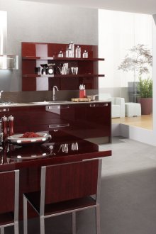 Κόκκινες καρέκλες υψηλής τεχνολογίας