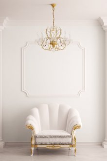 Χύτευση σε ένα κλασικό λευκό και χρυσό εσωτερικό