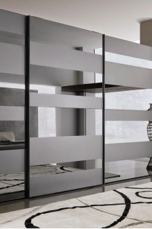 Ματ gloss μαύρη πρόσοψη από ενσωματωμένη ντουλάπα