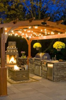 Εξωτερική κιόσκι με μπάρμπεκιου