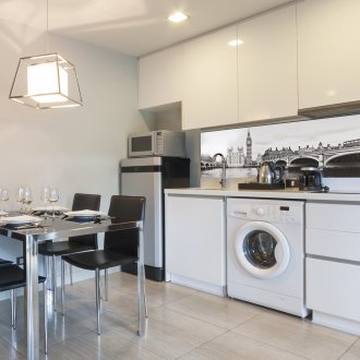 Ποδιά κουζίνας με την εικόνα της πόλης