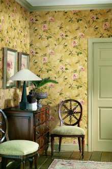 Floral ταπετσαρία στο εσωτερικό του διαδρόμου