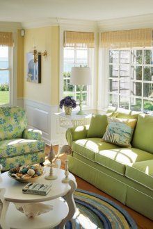 Έπιπλα από ελιά στο σαλόνι