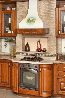 Ρουστίκ κουκούλα στην κουζίνα