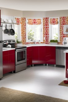 Σχεδιασμένη ποδιά στο ακουστικό της κουζίνας