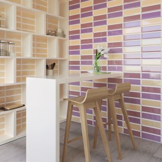 Μια όμορφη επιλογή για το συνδυασμό των κίτρινων και ροζ πλακιδίων