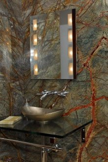 Ασυνήθιστο σκοτεινό μάρμαρο στο μπάνιο