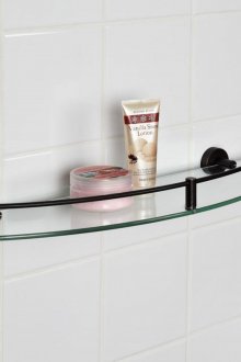 Ράφι στο μπάνιο με μια πλευρά