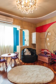 Μεγάλο ρολόι για παιδικό δωμάτιο