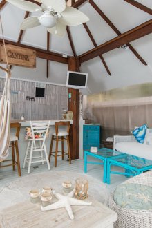 Εσωτερικό στυλ μπανγκαλόου παραλίας