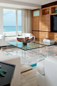 Διακοσμητικό σαλόνι σε στυλ ναυτικού στυλ