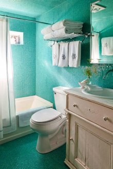 Τυρκουάζ μωσαϊκό μπάνιο