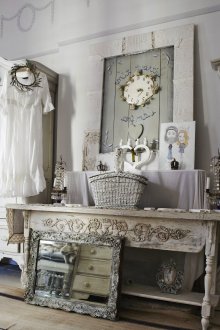 Ασυνήθιστη διακόσμηση για την κρεβατοκάμαρα στο στυλ του shabby chic